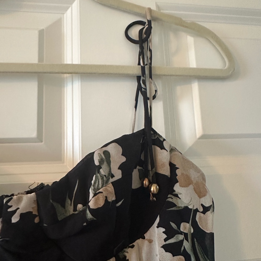 Petal & Pup Black Floral Maxi Dress - Picture 3 of 5